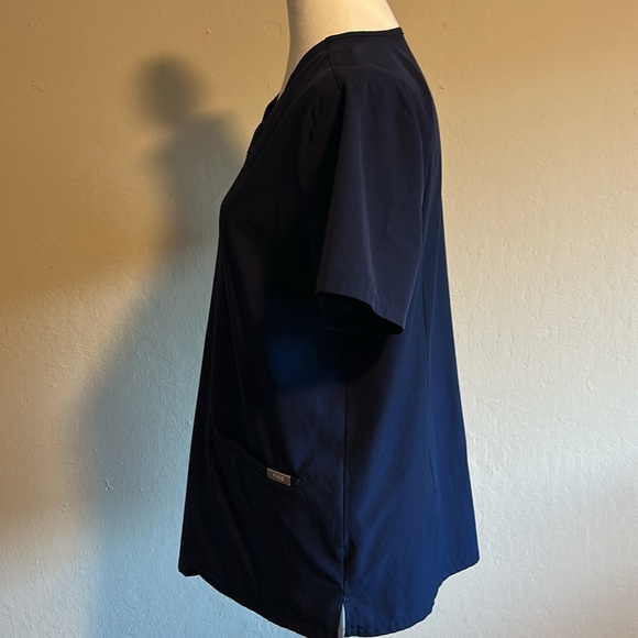 Navy Fion Lite Casma Scrub Top, Figs Size Small - Picture 4 of 5